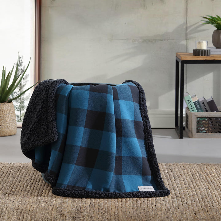 Eddie Bauer - Throw Blanket, Super Soft Reversible Sherpa Flannel Bedding, Ideal Christmas & White Elephant Gifts, Cozy Plaid Throw Blankets for Couch (Cabin Plaid Grey, Throw) Grey/Black