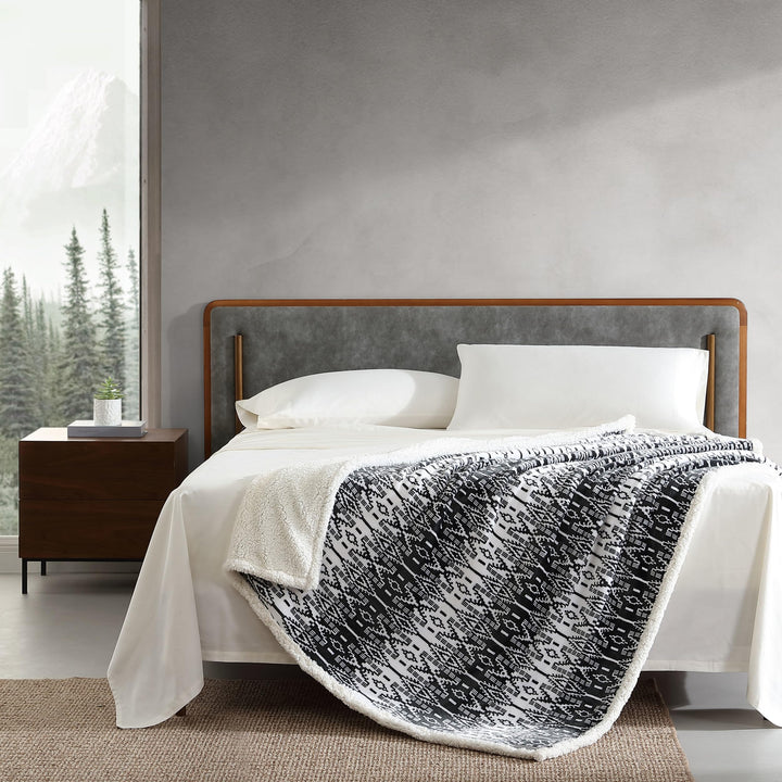 Eddie Bauer - Throw Blanket, Super Soft Reversible Sherpa Fleece Bedding, Ideal Christmas & White Elephant Gifts, Cozy Plaid Throw Blankets for Couch (Elk Stance Grey, Throw) Elk Stance Grey/White Animal