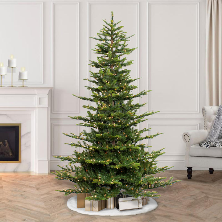 Puleo International 7.5 Foot Pre-Lit Aspen Fir Artificial Christmas Tree with 700 UL Listed Clear Lights Green 7.5' Aspen Fir with 700 Clear Lights