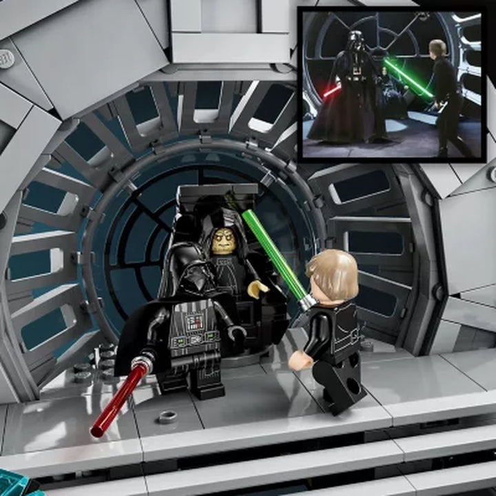 LEGO Star Wars Emperor’S Throne Room Diorama Building Set 75352 807 Pieces