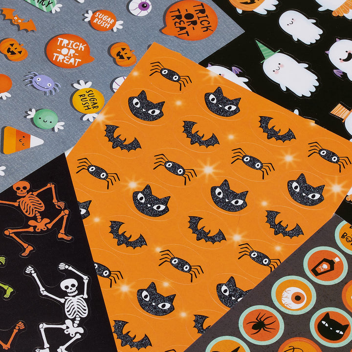 American Greetings 522-Count Halloween Stickers for Kids, Assorted Halloween Themes