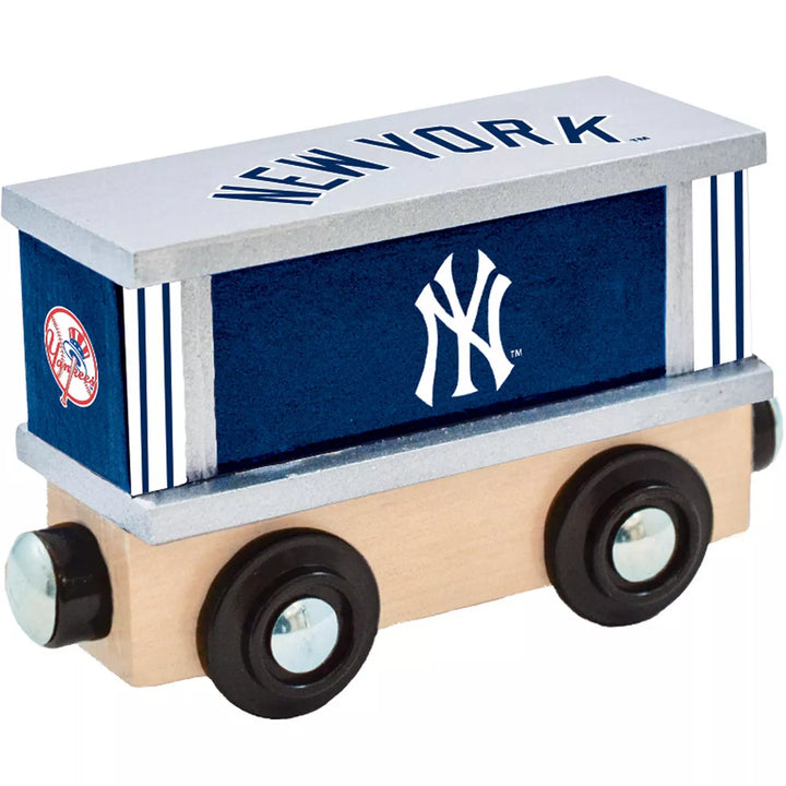 Masterpieces Wood Train Box Car - MLB New York Yankees.