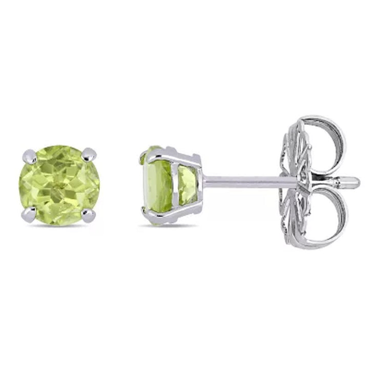 Peridot Solitaire Stud Earrings in 14K White Gold