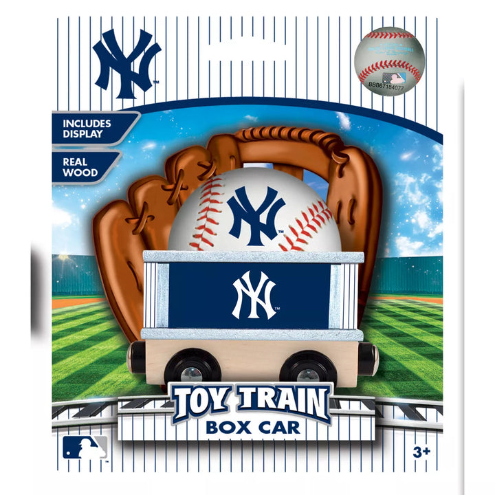 Masterpieces Wood Train Box Car - MLB New York Yankees.