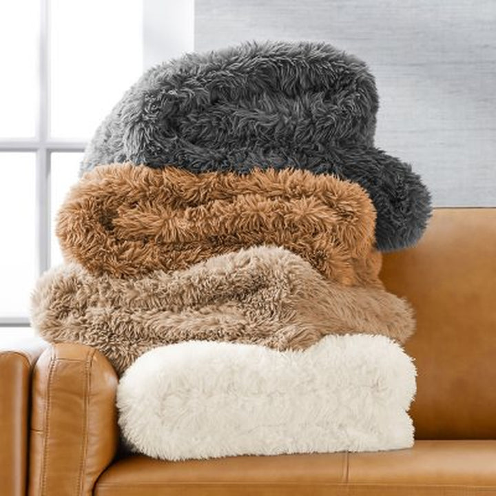 Member'S Mark Faux Fur Throw - 60" X 70" (Assorted Colors)